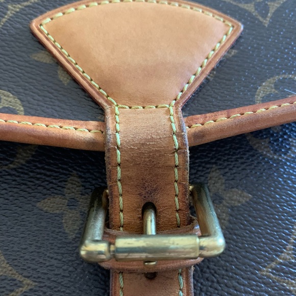 Sold Louis vuitton sologne crossbody bag - Picture 11 of 16
